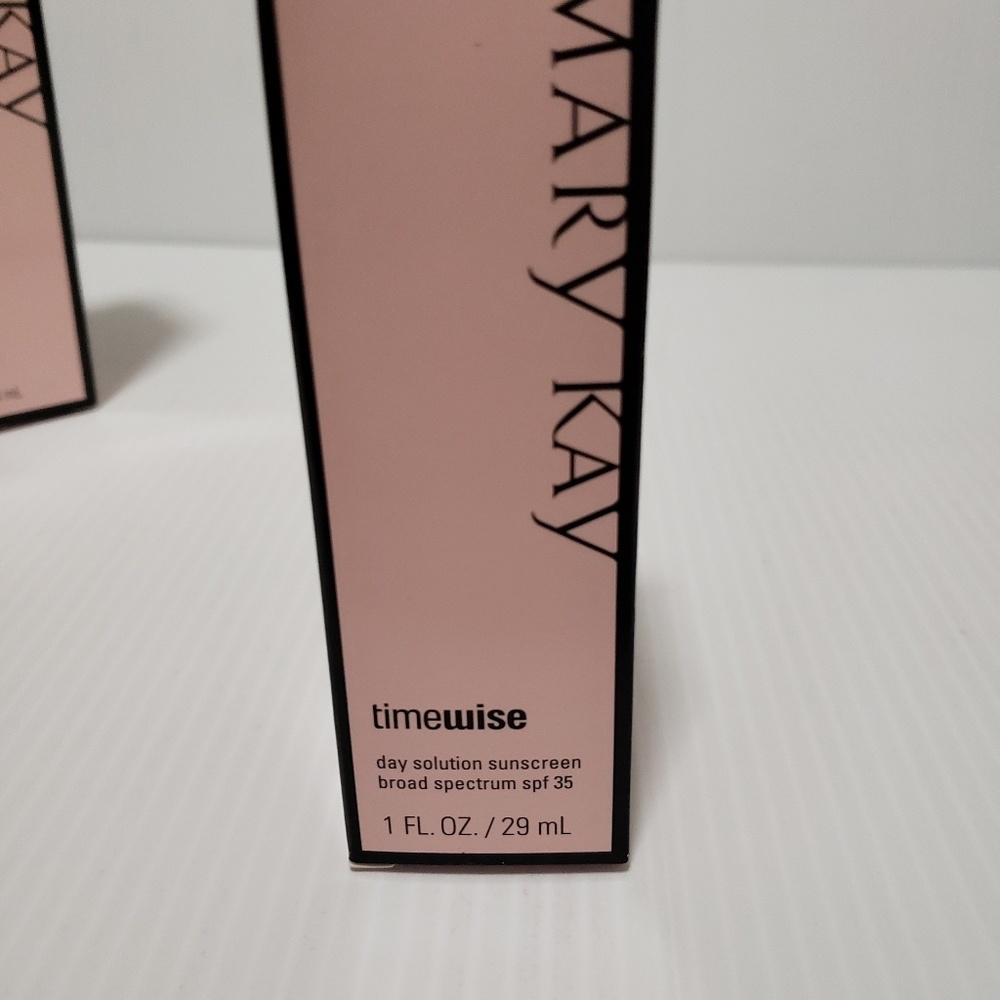 MaryKay - Picture 6 of 7